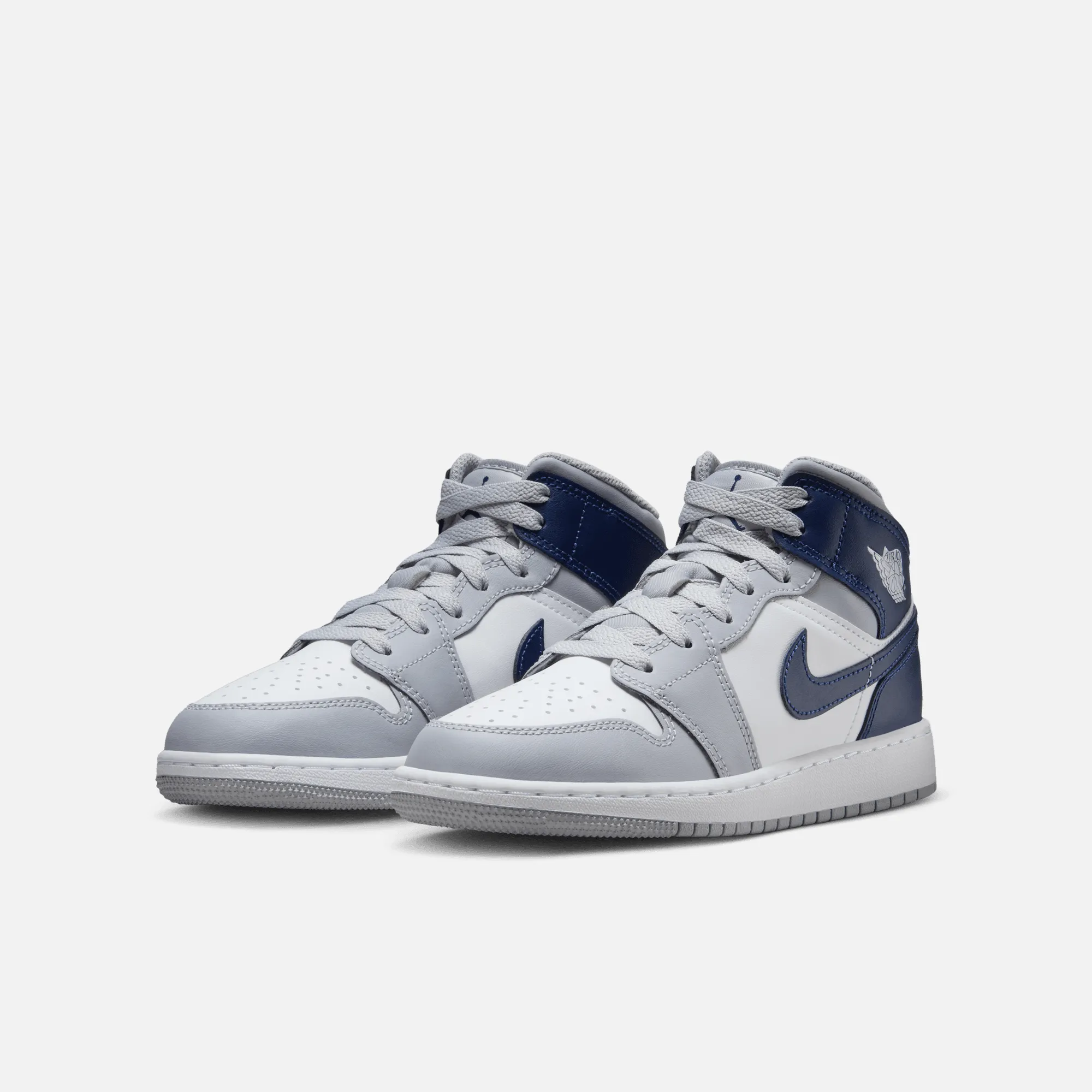 Air Jordan Big Kids' 1 Mid Wolf Grey Midnight Navy (GS)