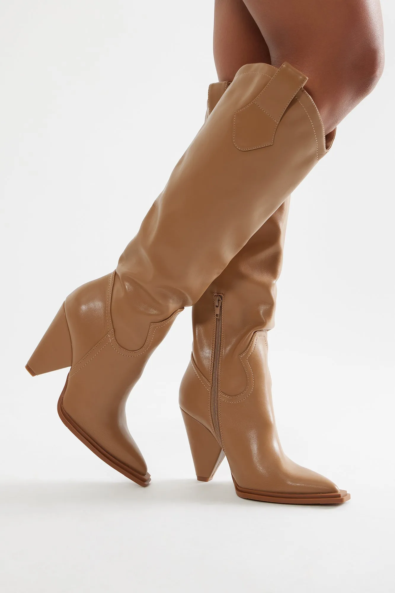 Augustine Cowboy Boots - Nude