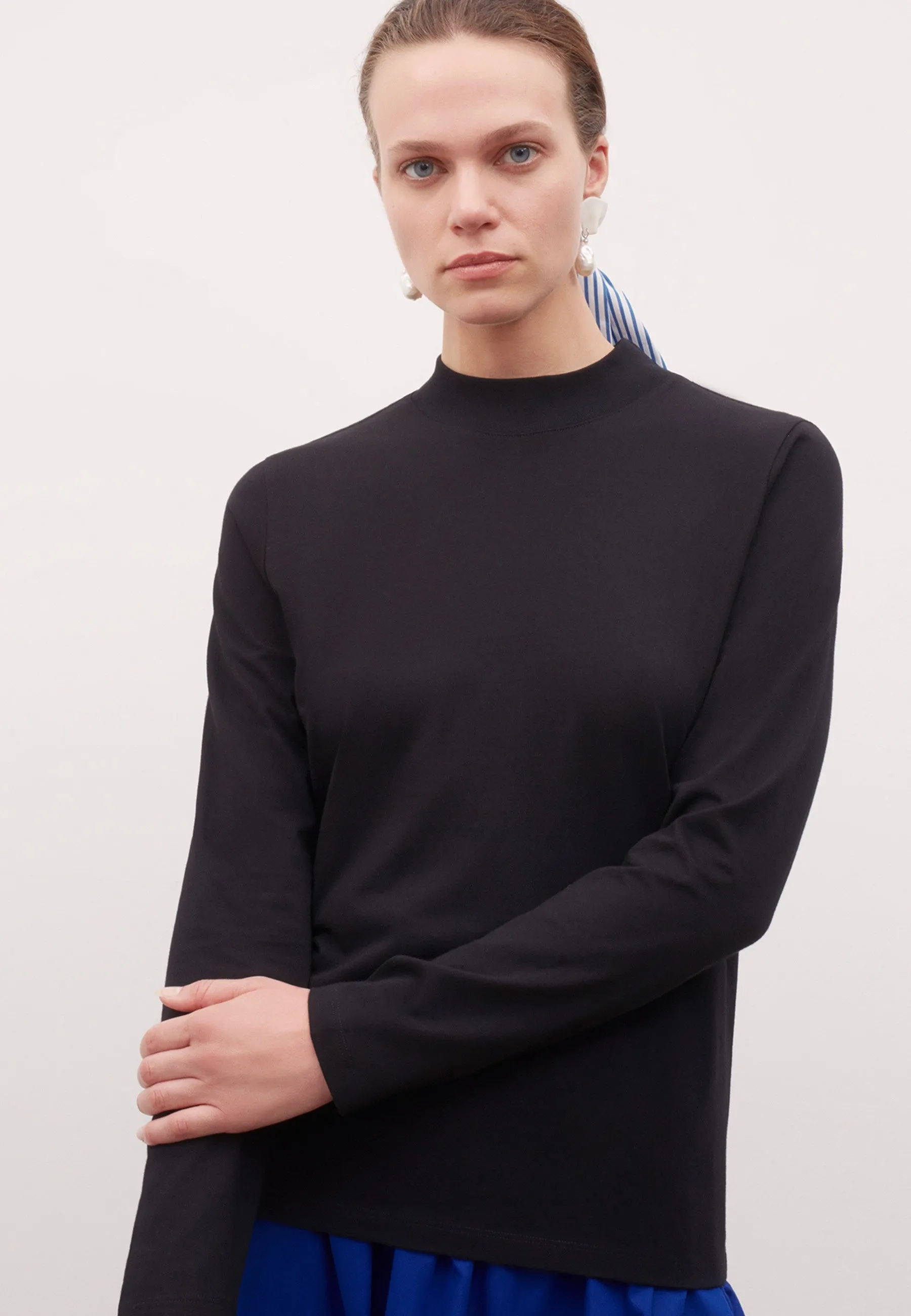 Building Block High Neck Top - black