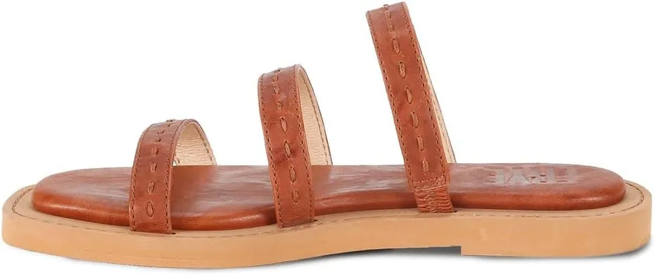 Faye Strappy Slide Frye Flat Sandal in Cognac