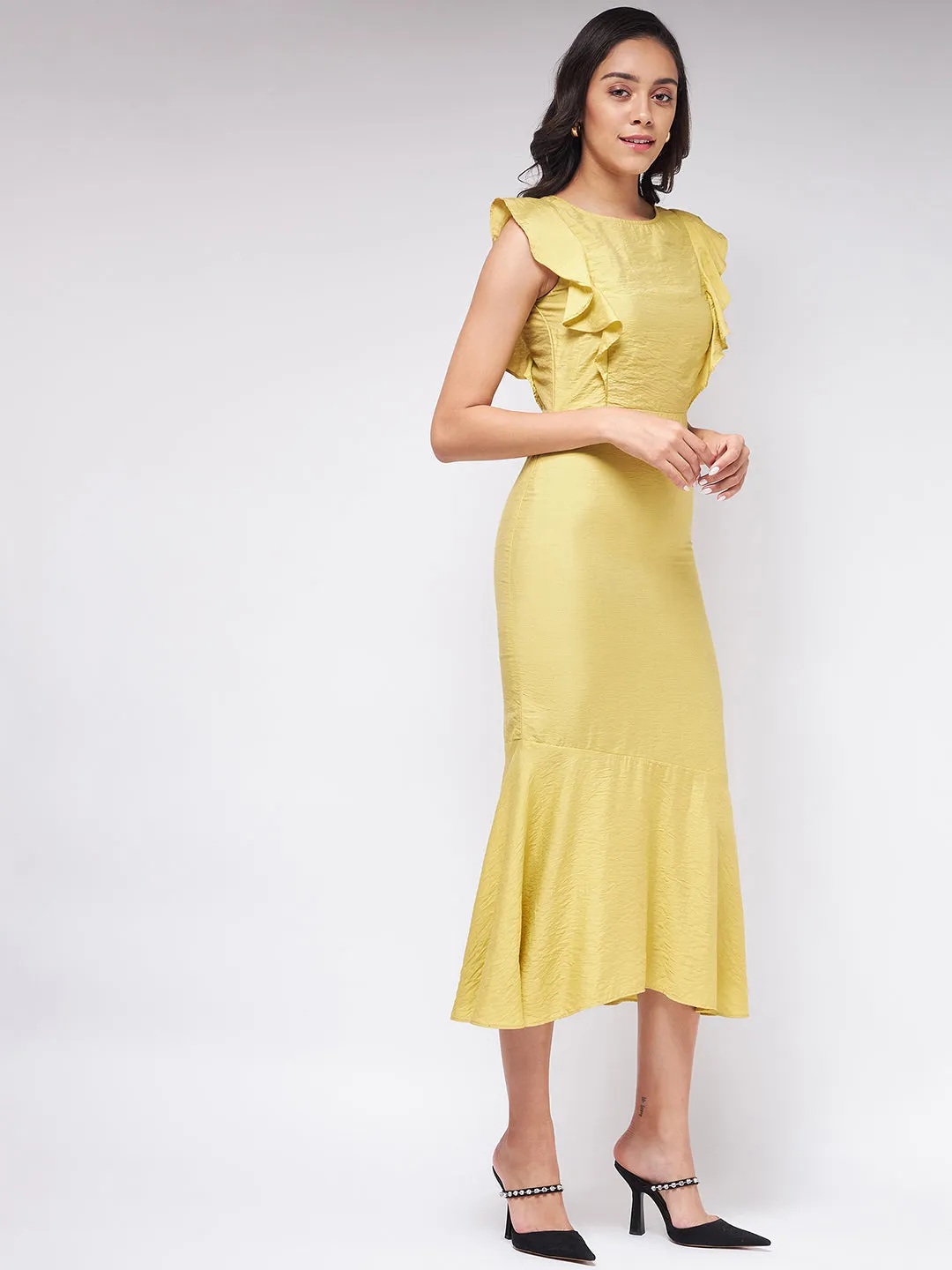 Flaunt Yourself In Solid Fitted Dress With Fish Cut Bottom