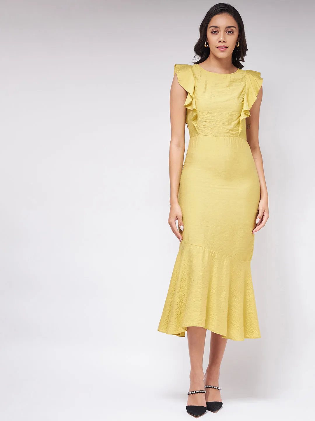 Flaunt Yourself In Solid Fitted Dress With Fish Cut Bottom