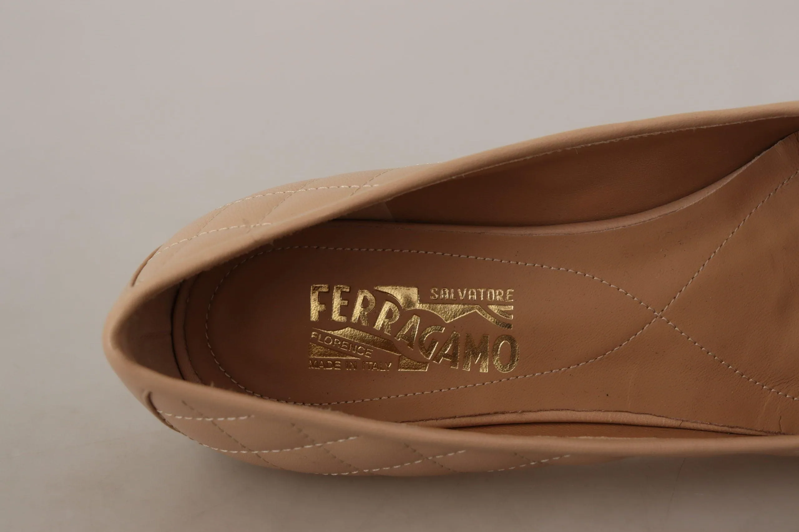 Salvatore Ferragamo Beige and Black Nappa Leather Ballet Flat Shoes