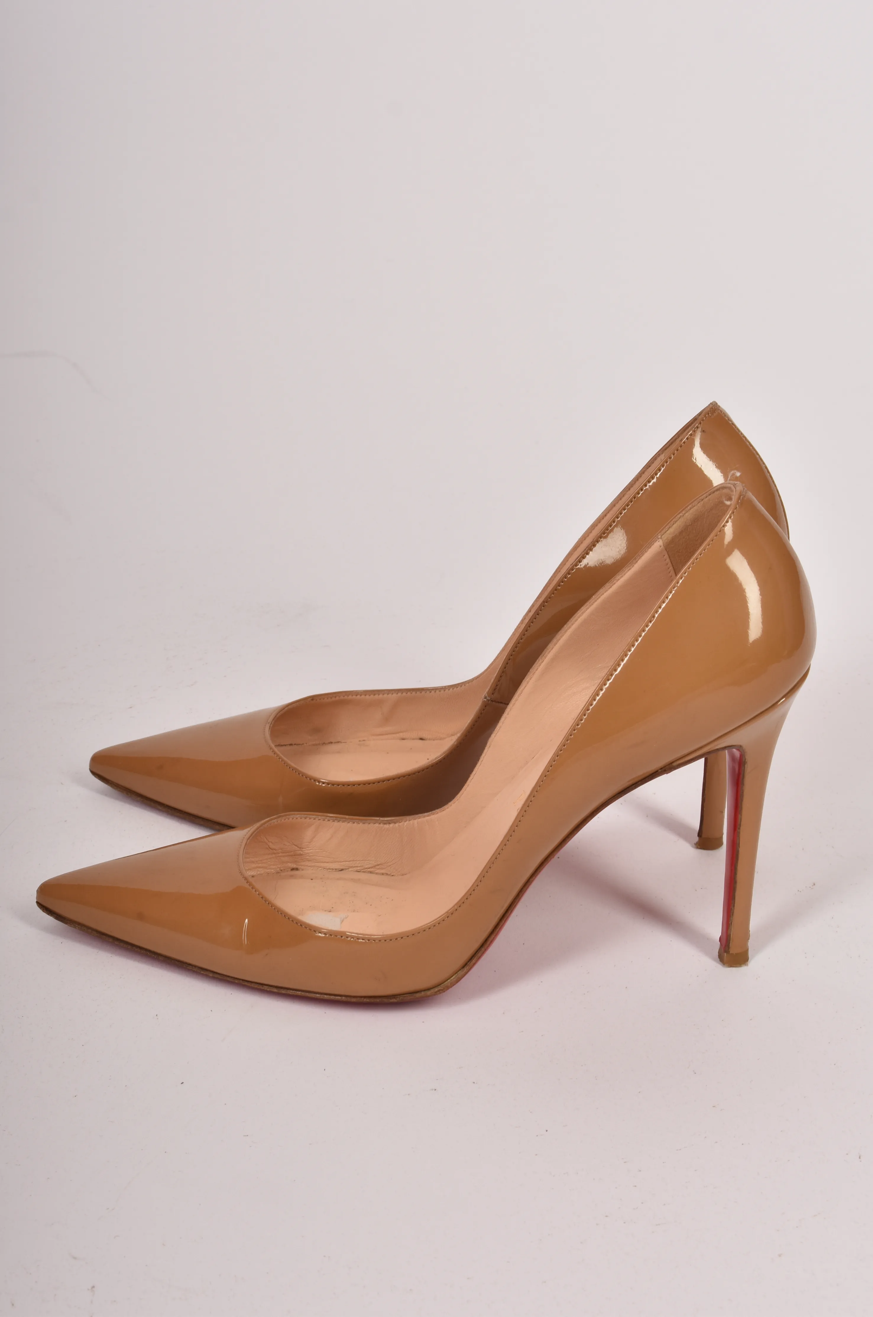 TANNED PATENT LOUBOUTIN STILETTOS